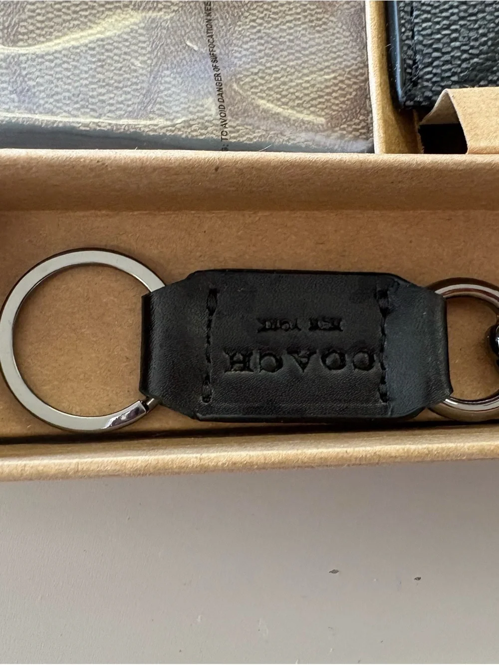 Source Unknown Black and Pink Coach-Style Wallet Set